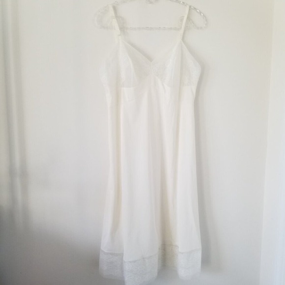 Vanity Fair Womens Vintage Slip Ivory Lace Trim Midi Dress USA Fairy Sz 36 - Picture 2 of 15